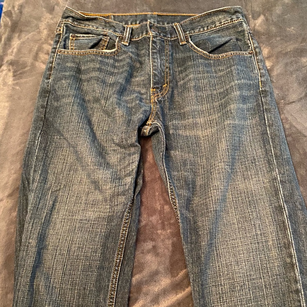 Levi jeans